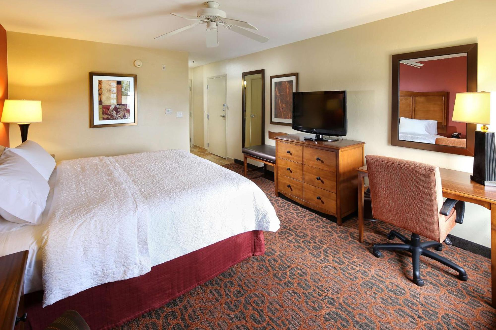Hotel Hampton & Tucson Mall Casas Adobes