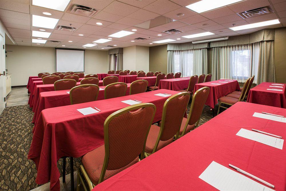 Hampton & Tucson Mall Hotel Casas Adobes